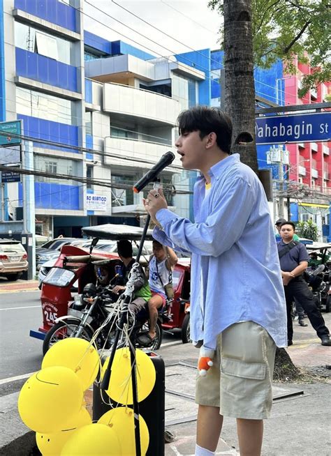 Maki celebrates his new single 'HBD' with Metro Manila stroll.